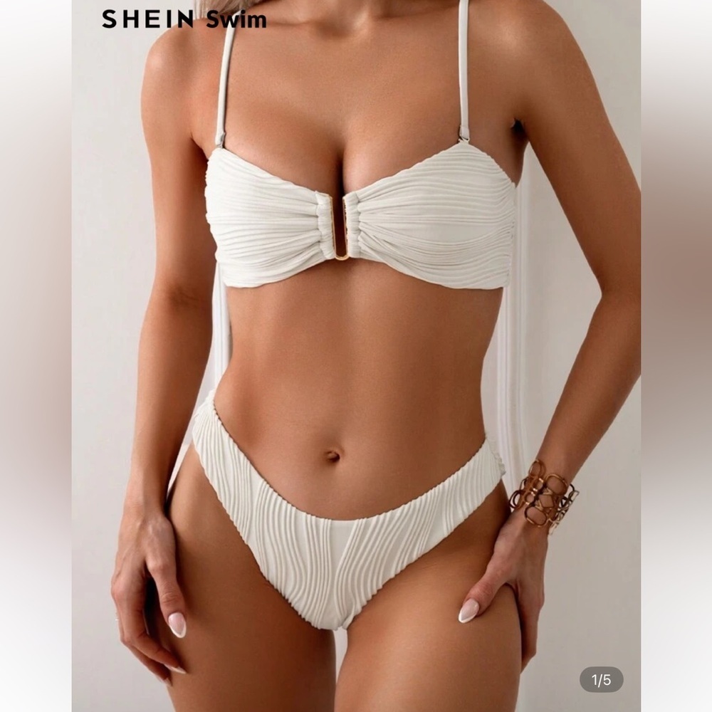 SHEIN Swim Cream Bikini Set